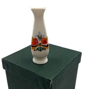 Vtg Miniatures Mini Bud Vase Dollhouse Decorative Porcelain Royal Double Hearts